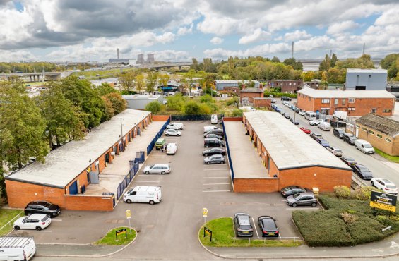 Trafalgar Court